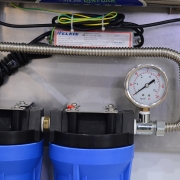 沁園壁掛墻式商用凈水器 QG-U4-09 奶茶店商用凈水機(jī) 凈水器